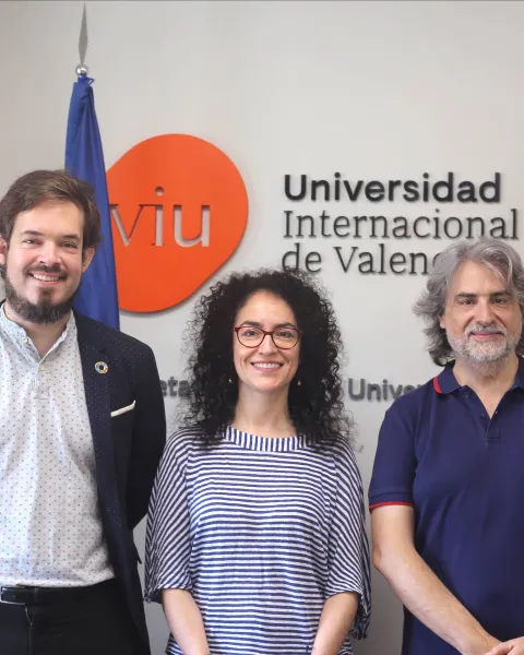 VIU y AEC2
