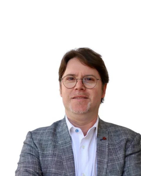 Dr. José Martí Parreño Vicerrector Investigación y Transferencia VIU