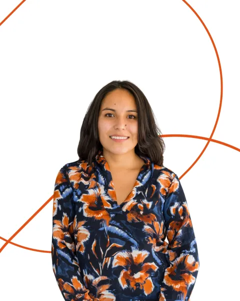 Retrato de la Dra. Camila Parra Ortiz, docente e investigadora de la Universidad Internacional de Valencia
