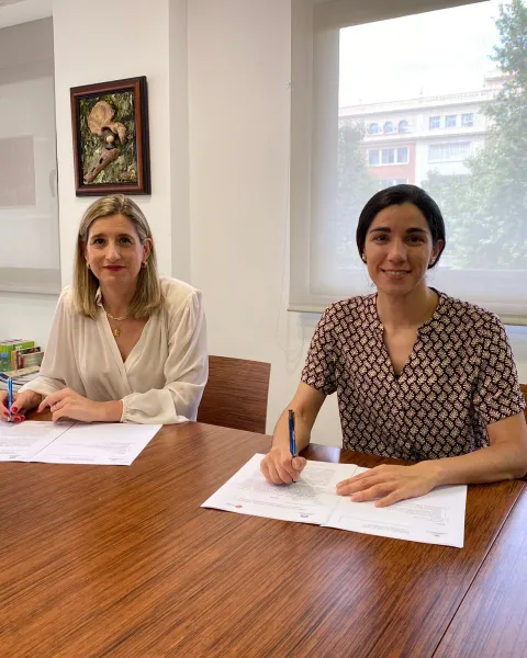 Firma convenio VIU -Colegio de Enfermería Valencia