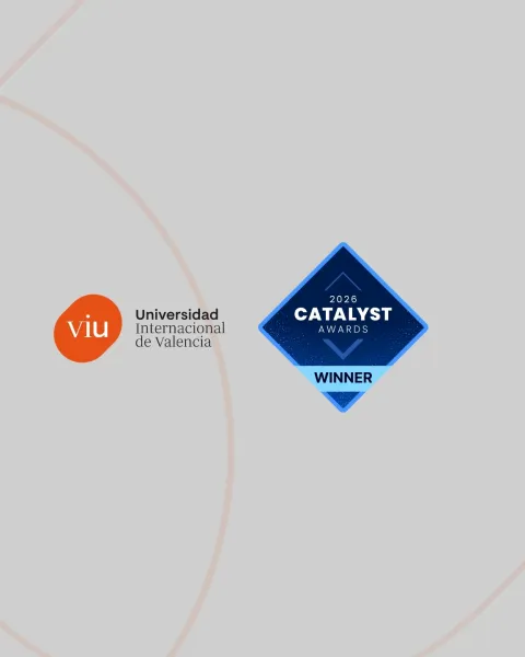 Composición con el logo de VIU y el logo de ganador de premios Catalyst 2026