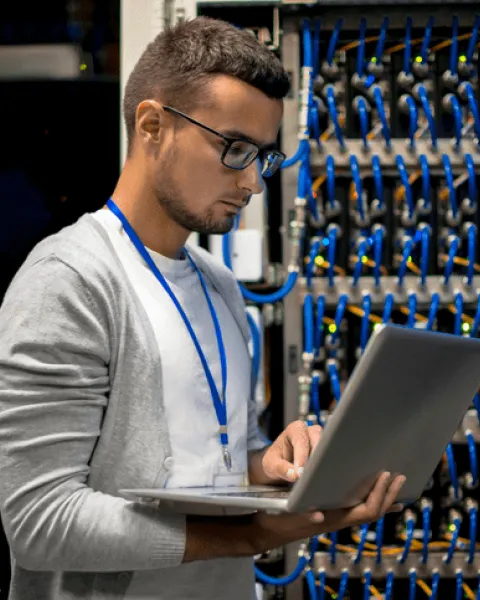 dónde estudiar ingeniería informática-min