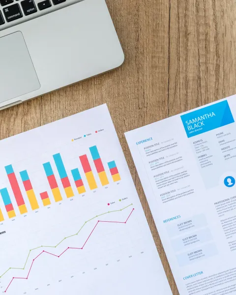 dos-informes-estadisticos-siguiendo-la-estrategia-de-marketing-de-segmentos