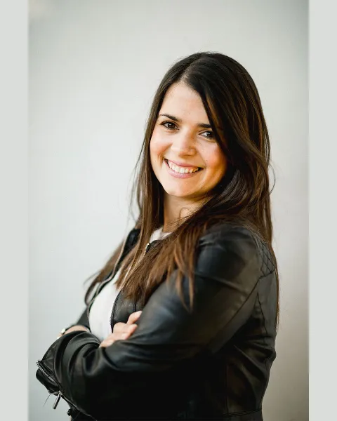 raquel valle escolano web.jpg