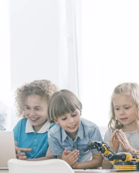 robotica educativa-min.jpg
