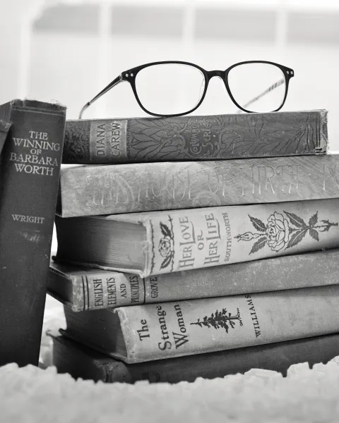 stack-of-books-vintage-books-book-books.jpg