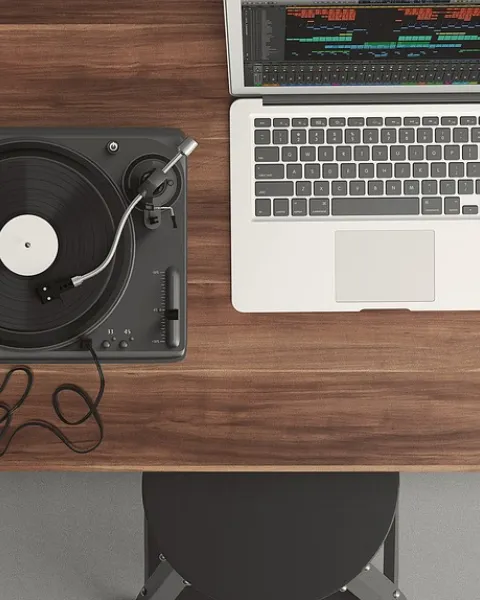 turntable-1337986_960_720.jpg